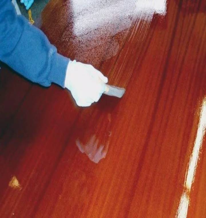 Wood Polish Services